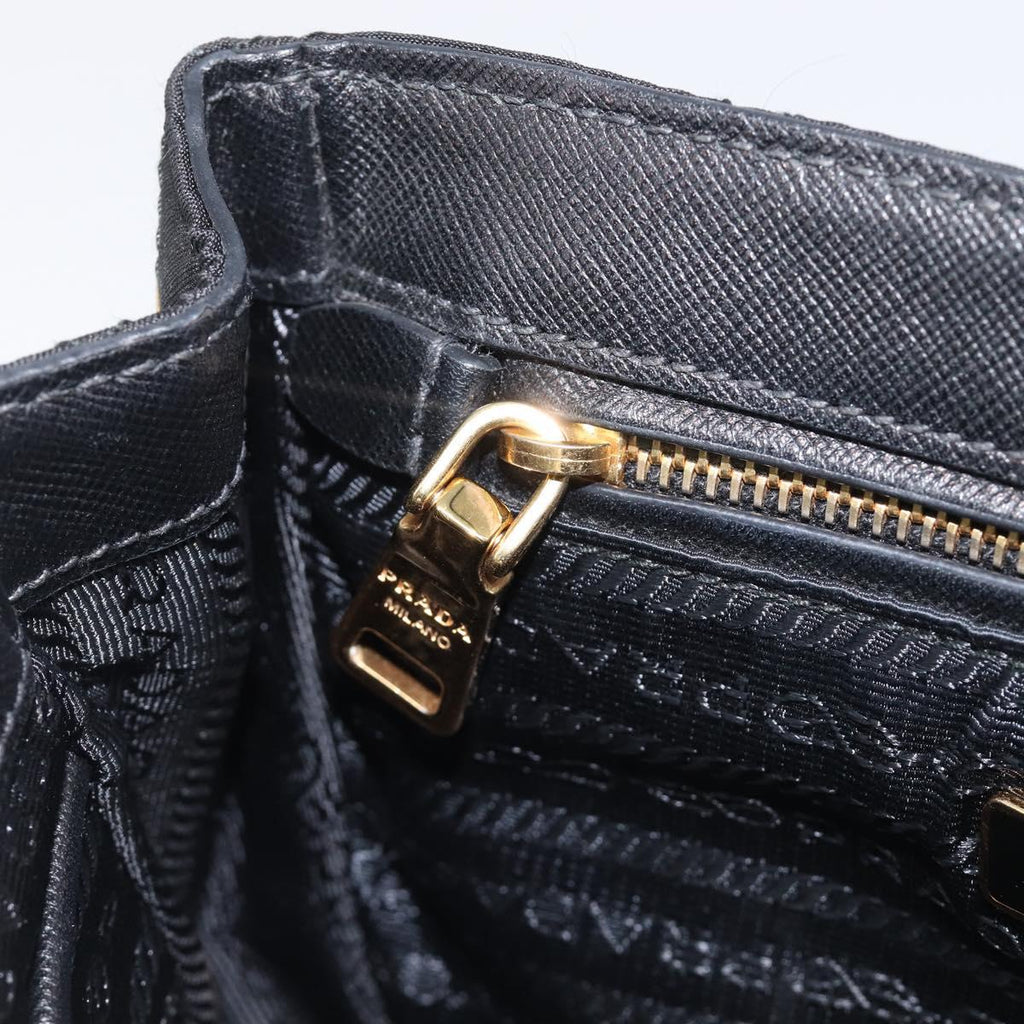 PRADA Chain Shoulder Bag Nylon Black Gold Auth 209862A