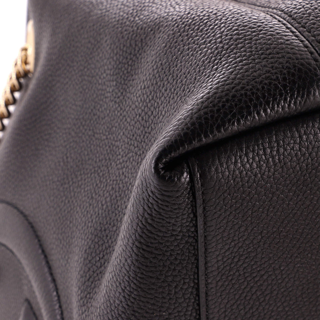Soho Chain Strap Shoulder Bag Leather Medium