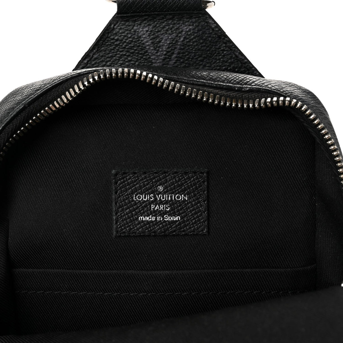 Taigarama Outdoor Slingbag Black