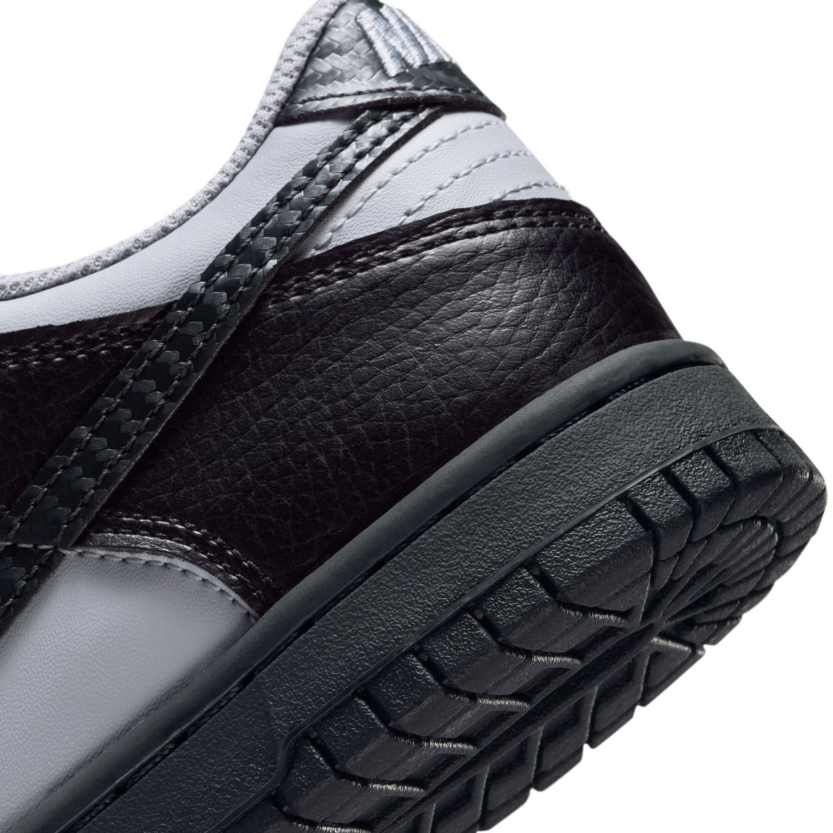 Nike Dunk Low - Non Adult