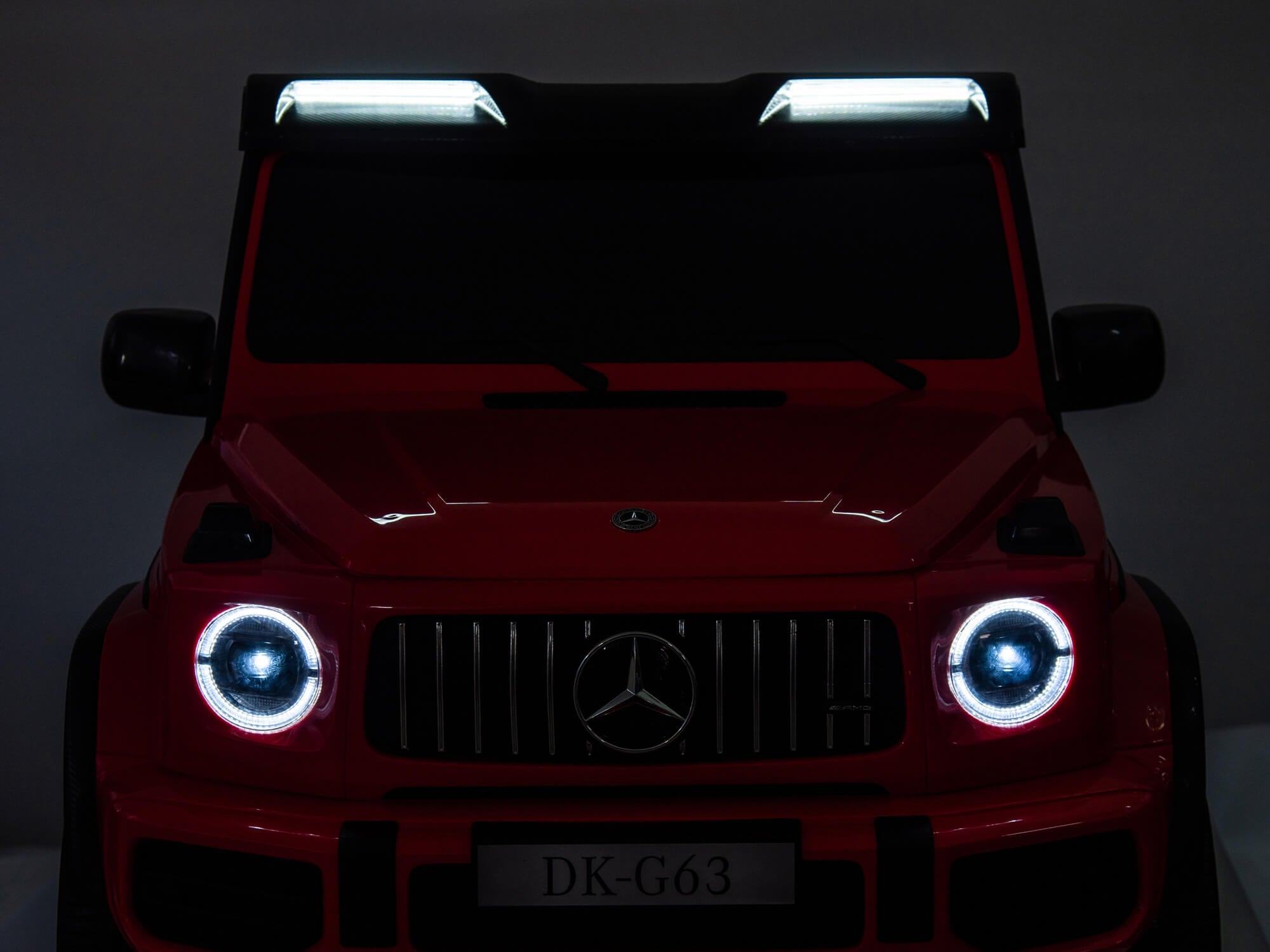 24V 2-Seater Mercedes-AMG G63 Kids Ride On SUV with Remote and Video Screen - Red
