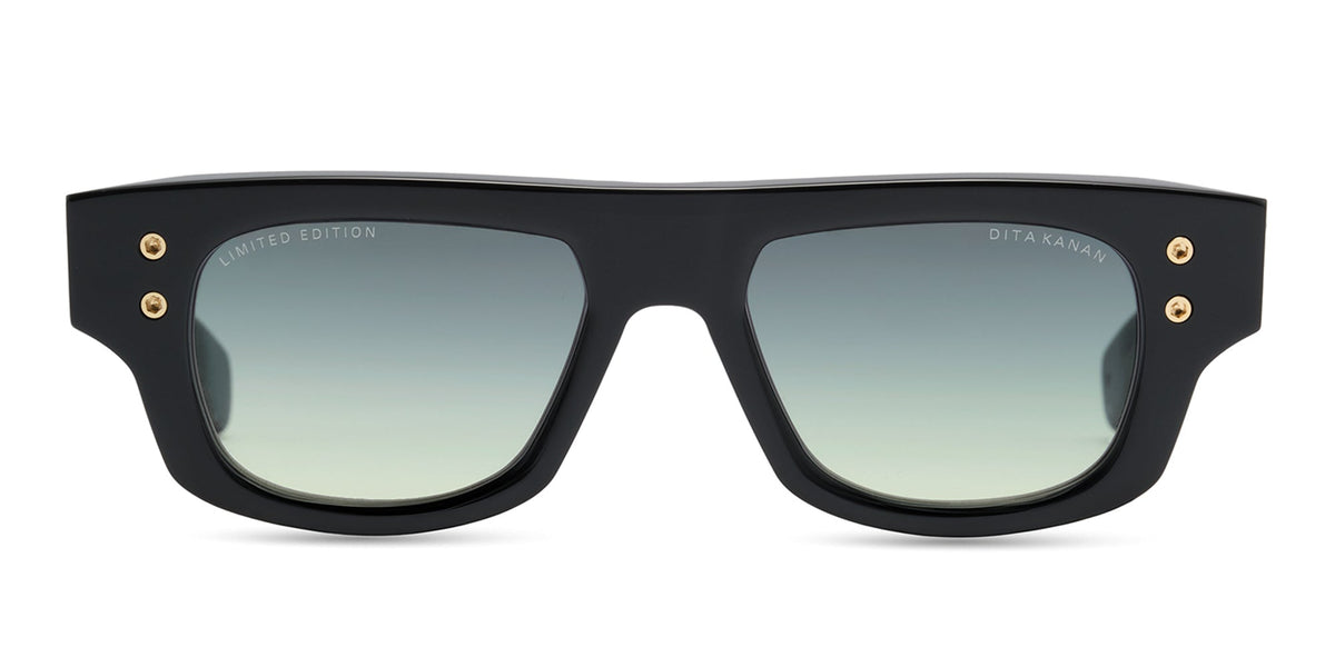 Dita Kanan DTS735