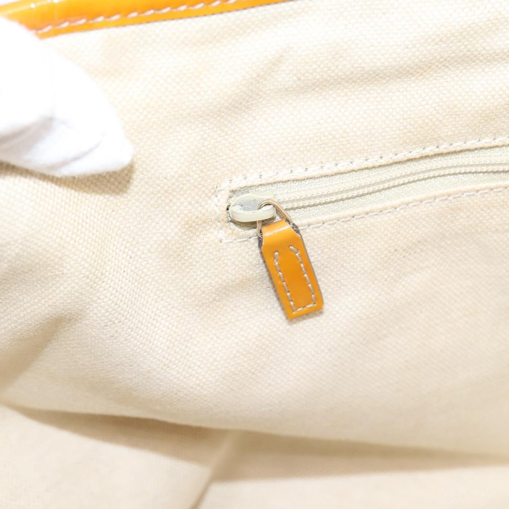 GUCCI GG Canvas Tote Bag Beige Gold 211976 Auth hk4219